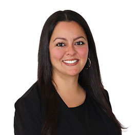 Courtney Contreras headshot