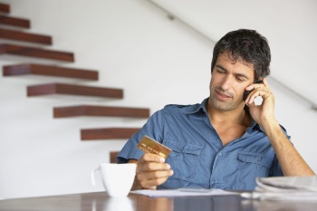 man-calling-about-his-credit-card